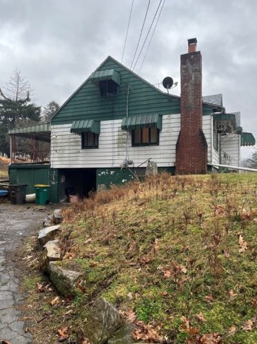 259 Indianola Rd, Cheswick, PA 15024-4012