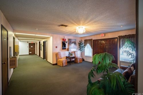 18900 Delaware St, Huntington Beach CA  92648-1958 exterior