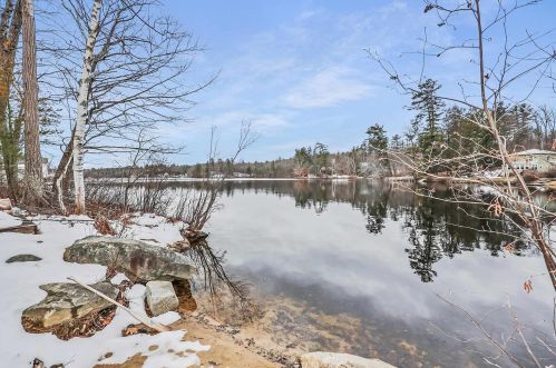 3 Union St, Salem, NH 03079-1433