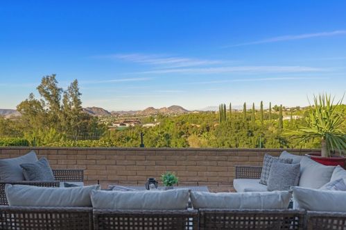 39386 Chaparral Dr, Temecula CA  92592-8822 exterior