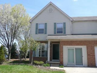 467 Applegate Ln, Delaware, OH 43015-4227