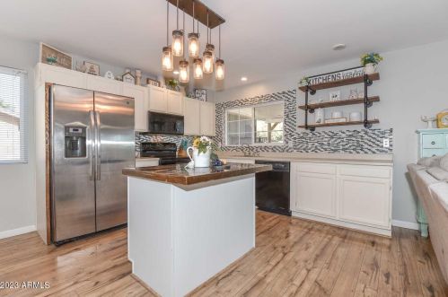 4814 Juniper Ave, Glendale, AZ 85306-1412