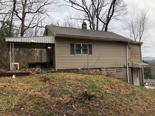 120 Woodlawn Rd, Sewickley, PA 15143-9667