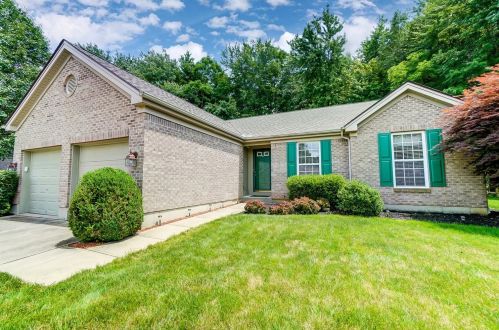 1539 Thornberry Rd, Amelia, OH 45102-1772