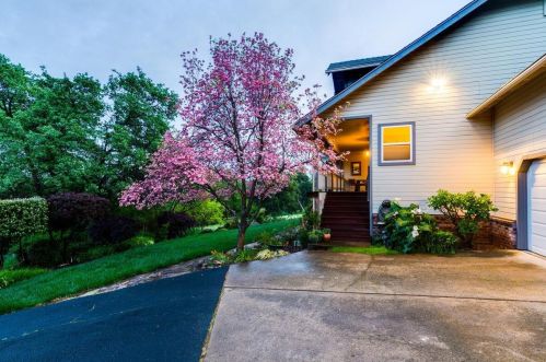 1325 Desmond Ln, Newcastle CA  95658-9683 exterior