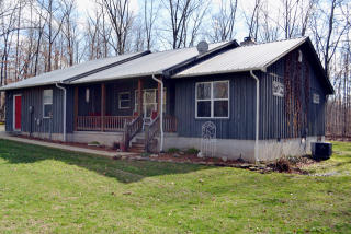 835 Wallace Way, Grimsley, TN 38565-5090