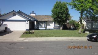 792 Tony Dr, Hanford, CA 93230-2306