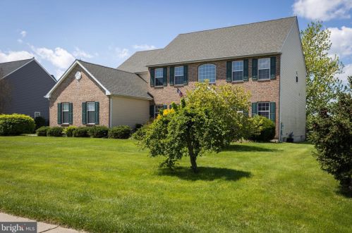 412 Cypress Way, Bear, DE 19701-5305