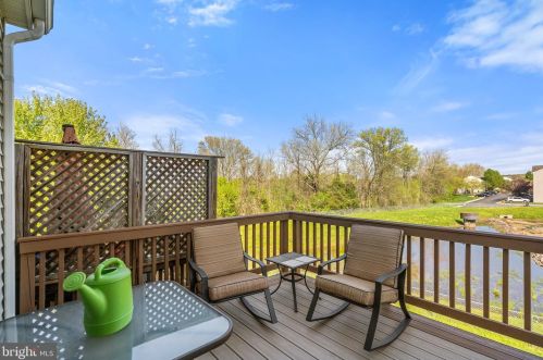 14238 Hunters Run Way, Gainesville VA  20155-4408 exterior