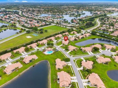 7206 Le Chalet Blvd, Boynton Beach FL  33472-5032 exterior