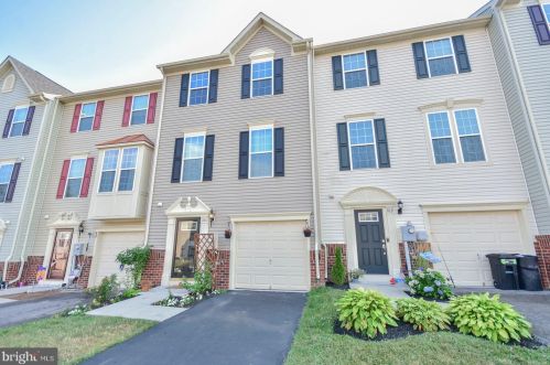 106 Gauley River Path, Falling Waters WV  25419-4405 exterior