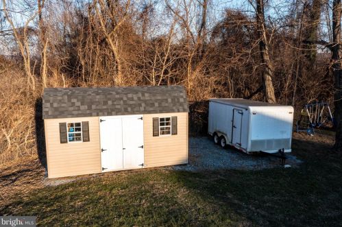 342 Donofrio Dr, Downingtown PA 19335-2854 exterior