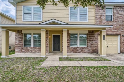 308 Falling Pine Dr, Conroe TX  77304-5027 exterior