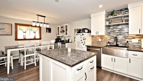 311 Independence Rd, Norristown PA  19403-4021 exterior