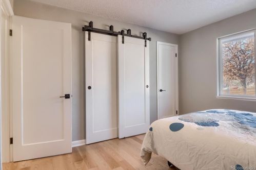 2818 Jackson St, Denver CO 80205-5052 exterior