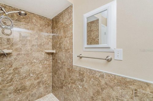 165 Patty Ann Blvd, Palm Harbor FL  34683-5045 exterior