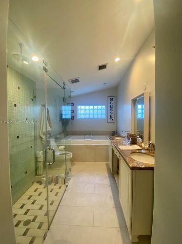 8720 18 St, Hollywood FL 33028-2601 exterior