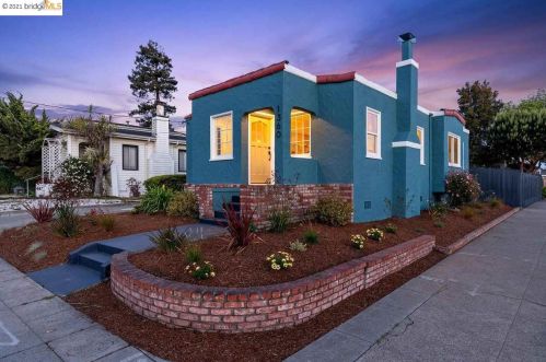 1360 Virginia St, Berkeley CA  94702-1459 exterior