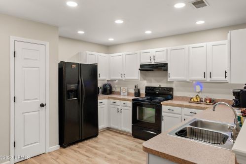 114 Winyah Way, Beaufort SC  29906-6004 exterior