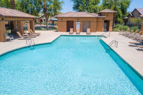 2496 Boston St, Gilbert, AZ 85295-2301