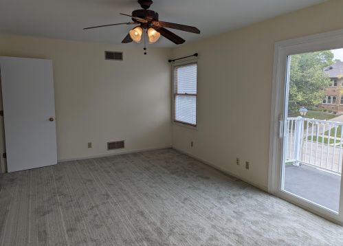 3609 Murray Ave, Milwaukee WI  53211-2527 exterior