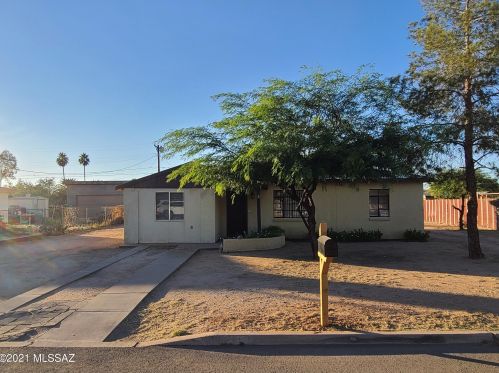 2002 Howard Stra, Tucson, AZ 85713-1441
