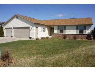 1135 Morgan Taylor Ct, Menasha, WI 54952-8932
