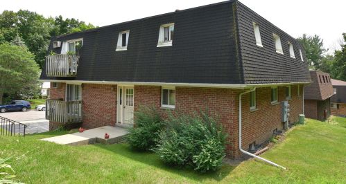 600 Marshal Ct, West Bend, WI 53090-2155