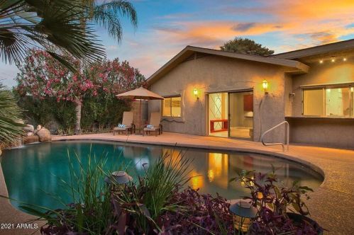 7210 17 Ave, Phoenix AZ 85027-5307 exterior