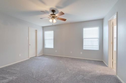 3032 Wakecrest Dr, Fort Worth TX  76108-6999 exterior