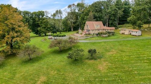 201 Church Rd, Mountaindale NY  12763-5131 exterior