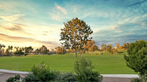 416 Villa Point Dr, Newport Beach, CA 92660-6220
