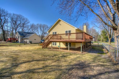 508 Arrowhead Dr, Lino Lakes, MN 55014-1451