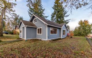9115 Lawndale Ave, Lakewood, WA 98498-2425