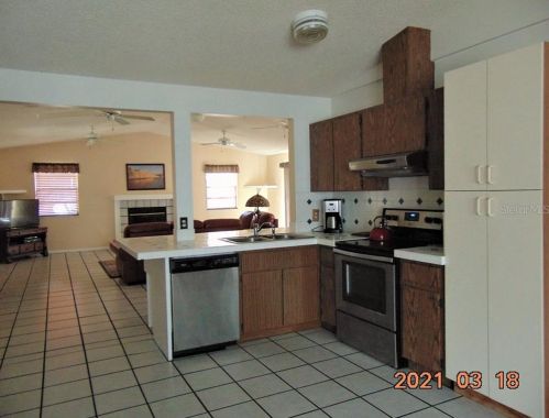 6730 Runnel Dr, New Port Richey, FL 34653-2929