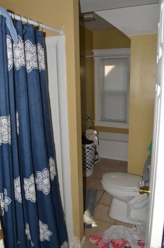 356 Chestnut St, New Britain CT 06051-2307 exterior