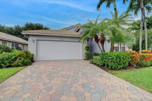 10537 Sunset Isles Ct, Boynton Beach, FL 33437-4272