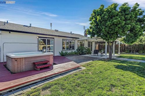 1419 Aster Ln, Livermore CA  94551-1417 exterior