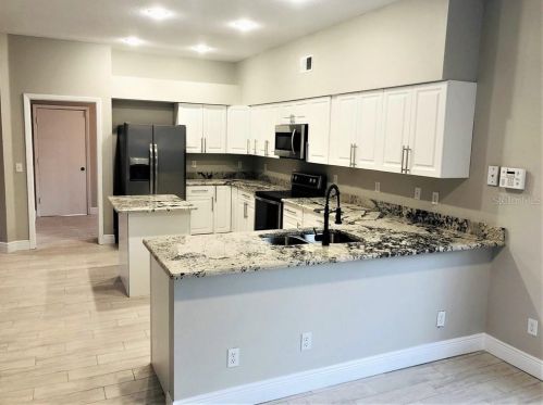 1265 Falconcrest Blvd, Apopka, FL 32712-2353