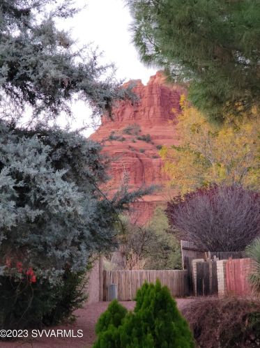 35 Bell Rock Blvd, Sedona, AZ 86351-8952
