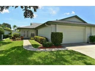 3914 Center Gate Cir, Sarasota, FL 34233-1523