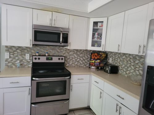 3019 Fairway Dr, Fort Pierce, FL 34982-4319