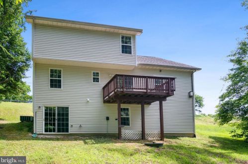 6247 Igo Rd, Owens VA  22485-7113 exterior