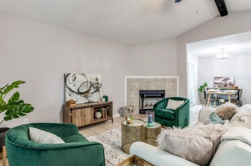 414 Pogue St, Cedar Hill TX 75104-9061 exterior