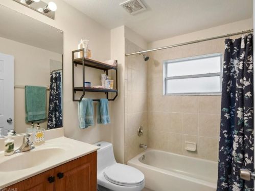 6196 Mandalay Cir, Naples FL  34112-1908 exterior