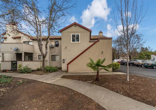 2503 Westberry Dr, Santa Rosa CA 95403-4135 exterior