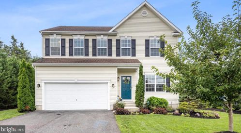 108 Chestnut St, Swedesboro NJ  08085-1201 exterior