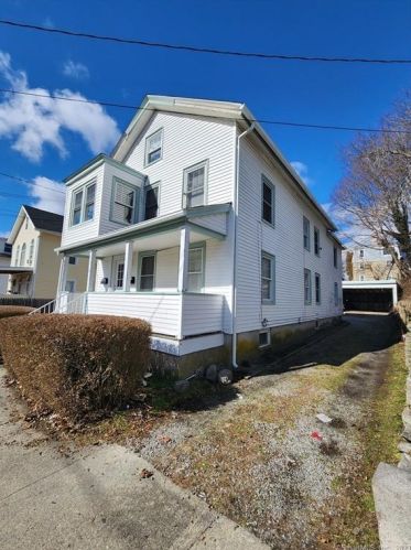 15 Coit St, United States Coast Guard Ac, CT 06320-5903