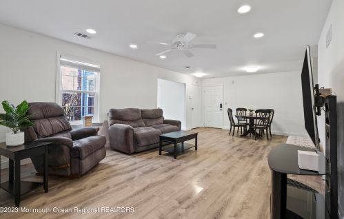 14-4 Providence Ct, East Freehold NJ  exterior