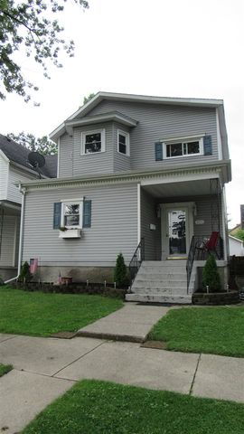 406 Randolph St, Saint Johns, IN 46738-1474